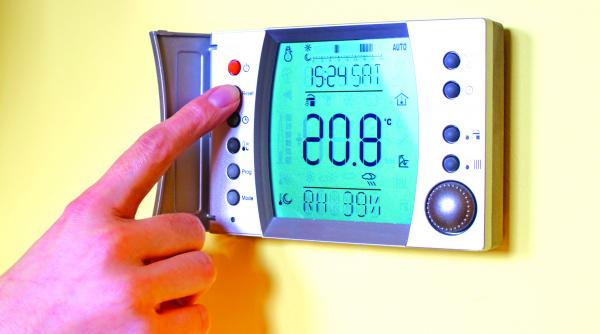 restrictii pe piata centralelor de apartament