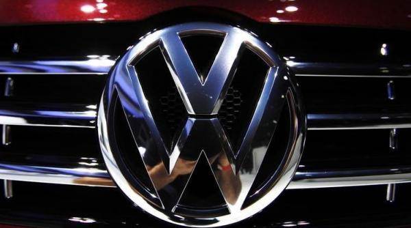 volkswagen recheama 420 000 de vehicule din cauza unei probleme grave a air bag urilor