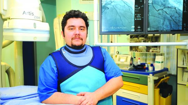 mixul periculos dintre fast food fumat si stres cand se ajunge la operatie infarctul la 30 de ani