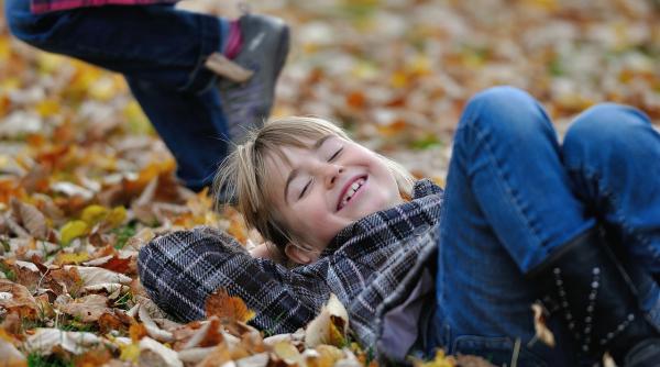 copiii romani cei mai fericiti din lume