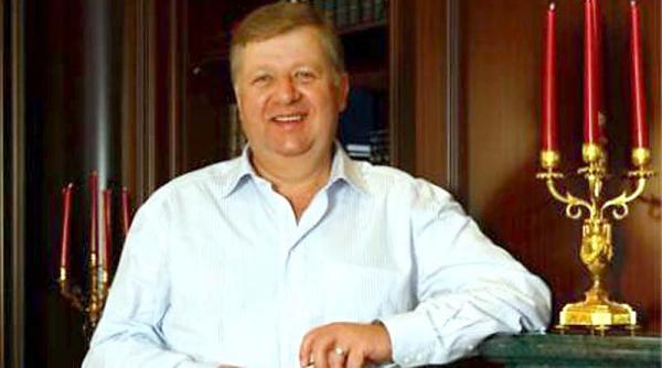 cum arata palatul lui costel casuneanu vila are heliport lac si sala de cinema video