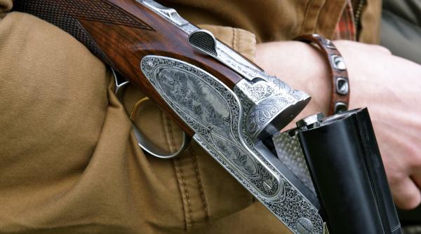 tragedie la lipova un fost sportiv de renume impuscat mortal la vanatoare un fost primar este autorul omorului accidental