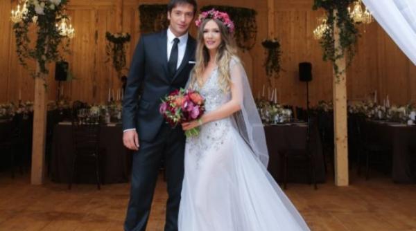 adela popescu si radu valcan s au casatorit dupa 5 ani de relatie