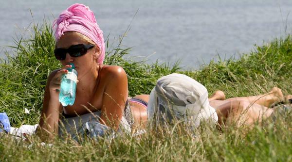 prognoza meteo se intoarce canicula