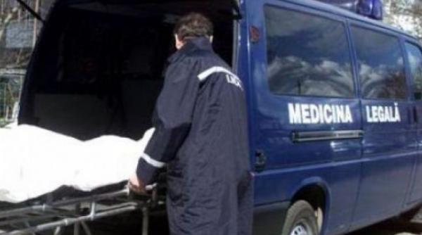 un minor de 15 ani gasit mort intr o tabara din semenic decesul e suspect corpul nu prezinta urme de violente