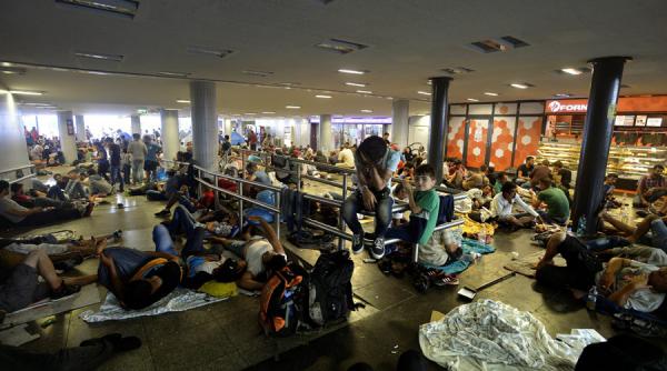 europenii nu ajung la un consens in privinta celui mai mare val de refugiati de dupa cel de al doilea razboi mondial