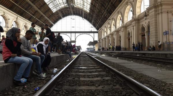 trenurile internationale suspendate de la budapesta