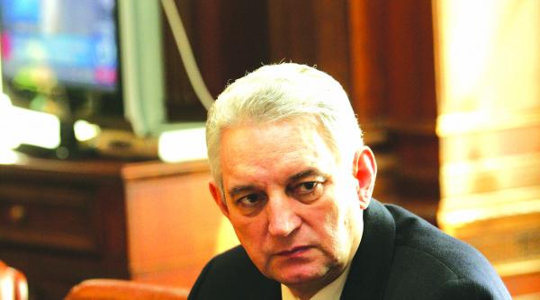 unde se duc parlamentarii atunci cand se retrag