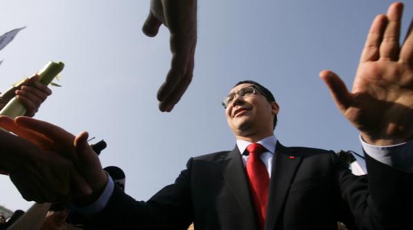 victor ponta cat mai multa iubire cu doamna gorghiu ne ajuta