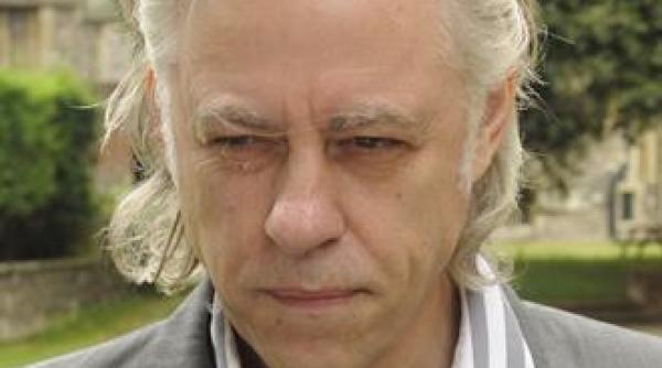 solistul rock bob geldof se ofera sa gazduiasca patru familii de refugiati