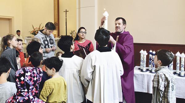 un lucru de care nu a vorbit nimeni ce fac musulmanii in bisericile din germania