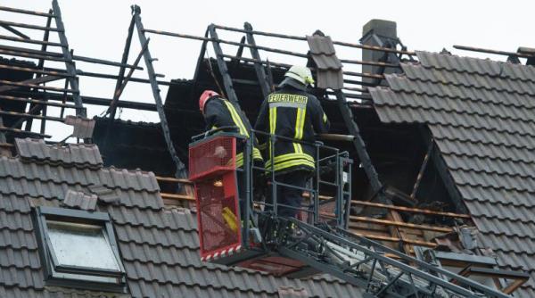 incendii la doua centre de refugiati din germania