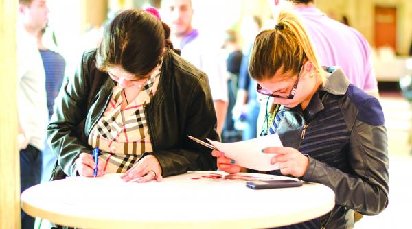 angajariile revin la nivelul din 2008