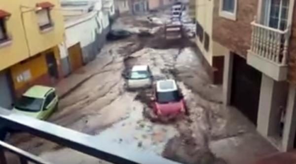 potop in sudul spaniei strazile s au tranformat in rauri vijelioase