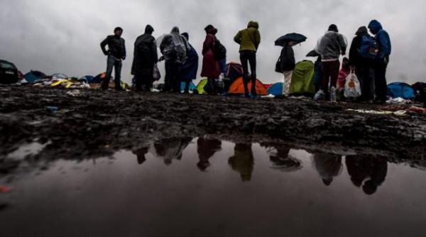 cancelarul austriei propune sanctiuni financiare impotriva esticilor care nu accepta cotele de migranti