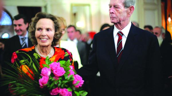 de ziua ta regina ana