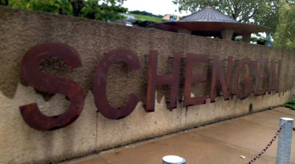 ministrul olandez de externe spune ca faptul ca romanie nu este in schengen este un avantaj