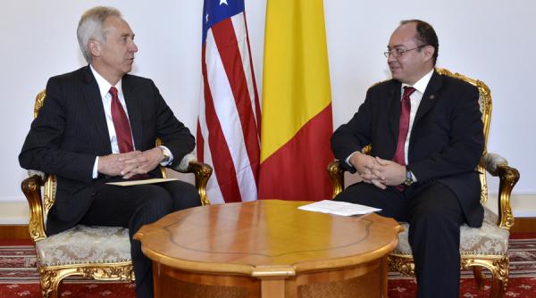 bogdan aurescu l a primit pe hans g klemm noul ambasador al sua in romania