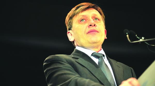 de ziua ta crin antonescu politician