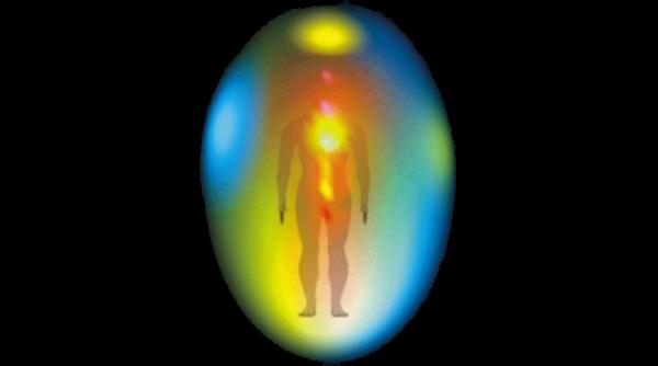 oamenii sunt inconjurati de o aura din microbi