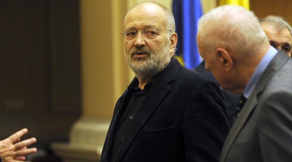 plenul reunit al parlamentului dezbate raportul tvr stelian tanase a cerut sa ia cuvantul