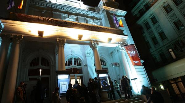 primaria capitalei vrea cresterea eficientei teatrului odeon