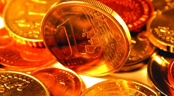 putem trece la euro abia peste sapte ani