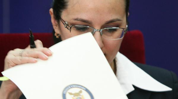 csm o suspenda pe alina bica din functia de procuror