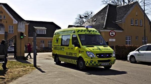 un politist danez injunghiat intr un centru de solicitanti de azil