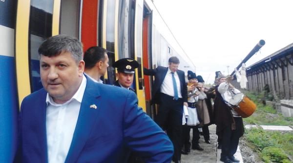 premiera moldovenii au trecut prutul cu trenul