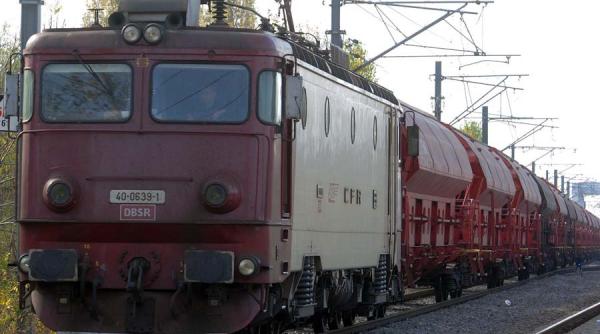 mama care a vrut sa se sinucida cu copilul in brate ar putea fi decazuta din drepturi