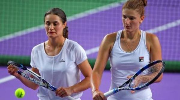 tenis irina begu si monica niculescu in finala de dublu a turneului de la wuhan wta