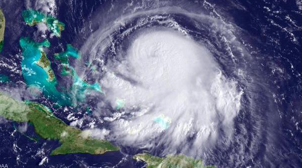 uraganul joaquin ameninta insulele bermude