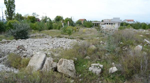 ramasitele marii industrii mutate pe bucati