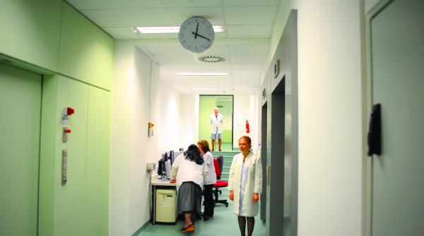 urgentele in ograda statului