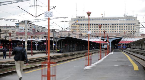alerta haos in gara de nord dn bucuresti defectiune majora a instalatiei de dirijare