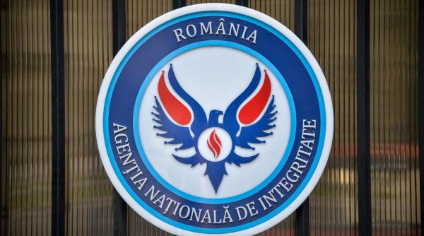 alesii neamului si au angajat sotiile si copiii la parlament