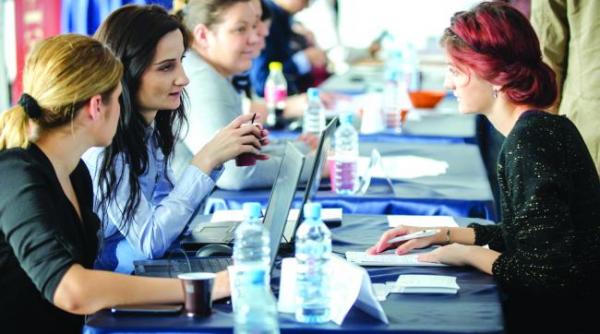 studentii din bucuresti sunt asteptati pe 31 octombrie la job trends