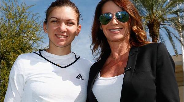 foto de colectie simona halep si nadia comaneci s au antrenat impreuna pe un teren de tenis