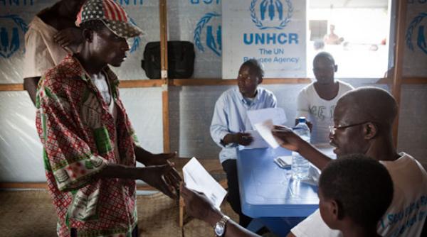 onu vrea sa repatrieze 135 000 de refugiati somalezi