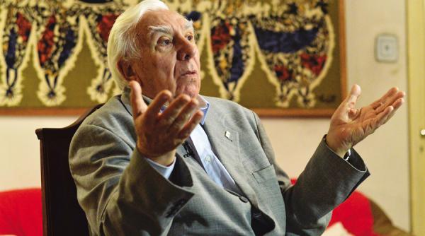 mircea malita au inceput sa se miste popoarele