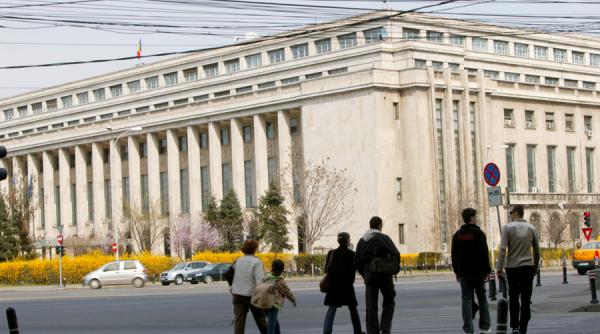 guvernul sustine in continuare reducerea tva si majorarea salariilor in educatie si sanatate in pofida opozitiei fmi