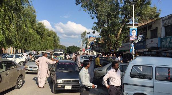 bilant provizoriu 12 morti si peste 100 de raniti in pakistan dupa cutremurul inregistrat in afganistanul vecin