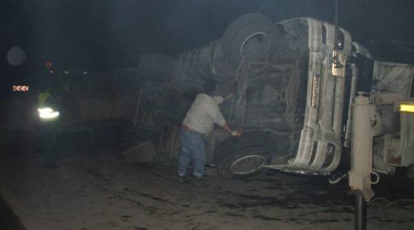 inca un sofer a murit nevinovat un tir a intrat pe contrasens si l a spulberat