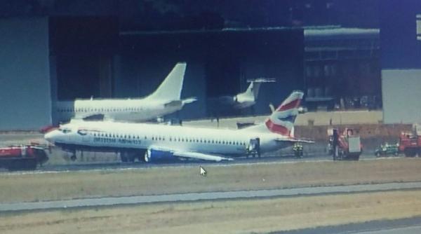 johannesburg un avion al british airways a ramas blocat pe pista la aterizare