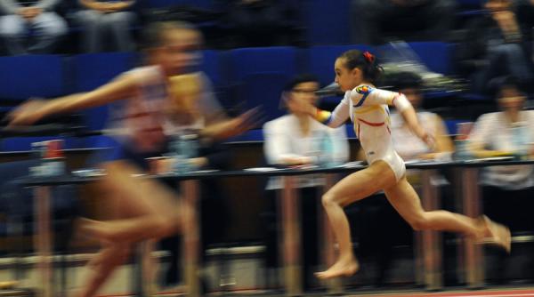 lotul national de gimnastica senioare invitat sa revina la antrenamente in centrul olimpic