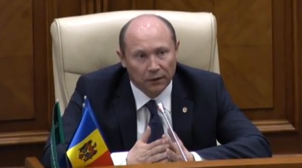 guvernul strelet a fost demis de parlamentul de la chisinau