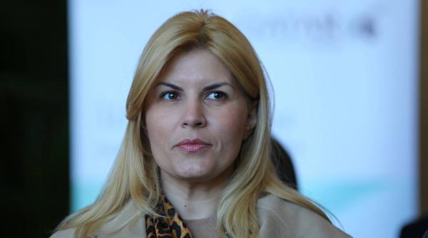 udrea am primit o citatie pentru alt dosar ma consider o persoana persecutata si voi sesiza toate ambasadele