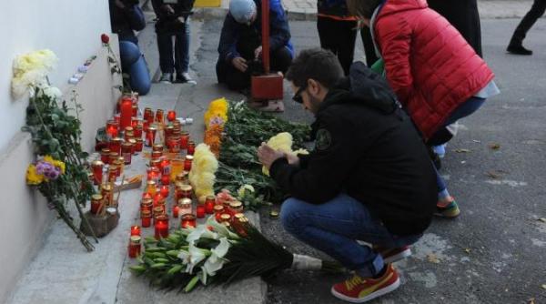 mars dedicat victimelor din clubul colectiv organizat duminica in capitala