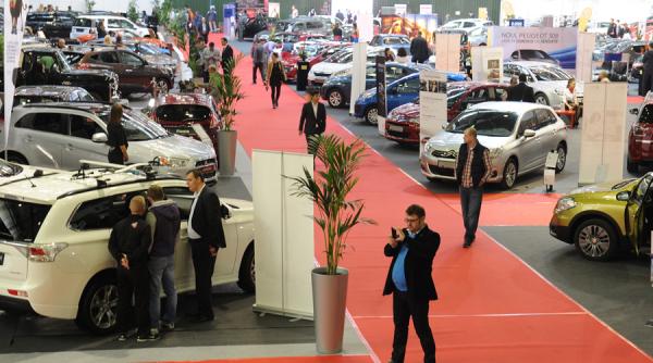 care este culoarea preferata de romani cand isi cumpara o masina noua